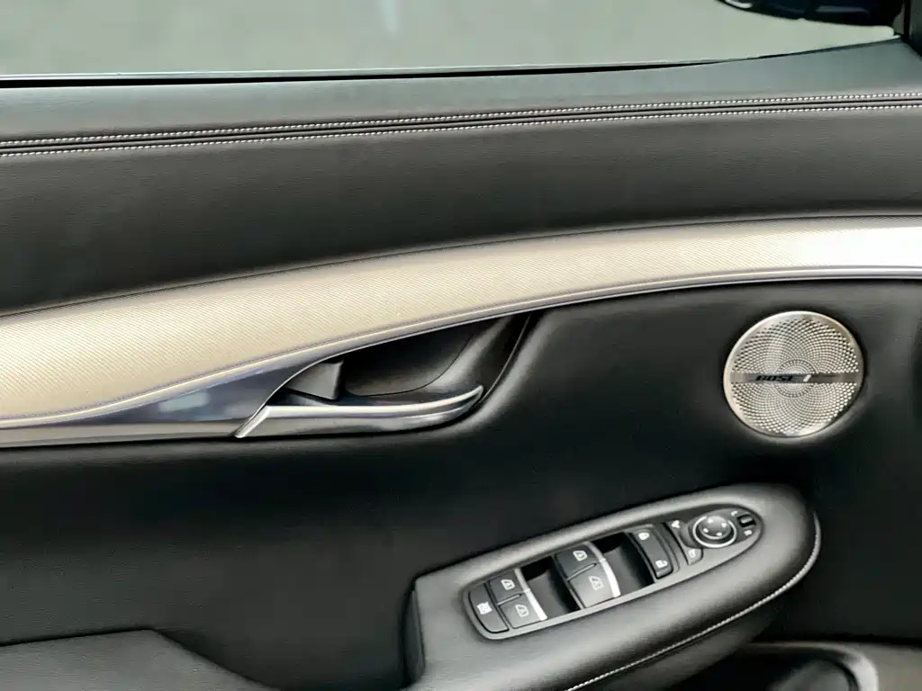 Infiniti QX50 — миниатюра 17
