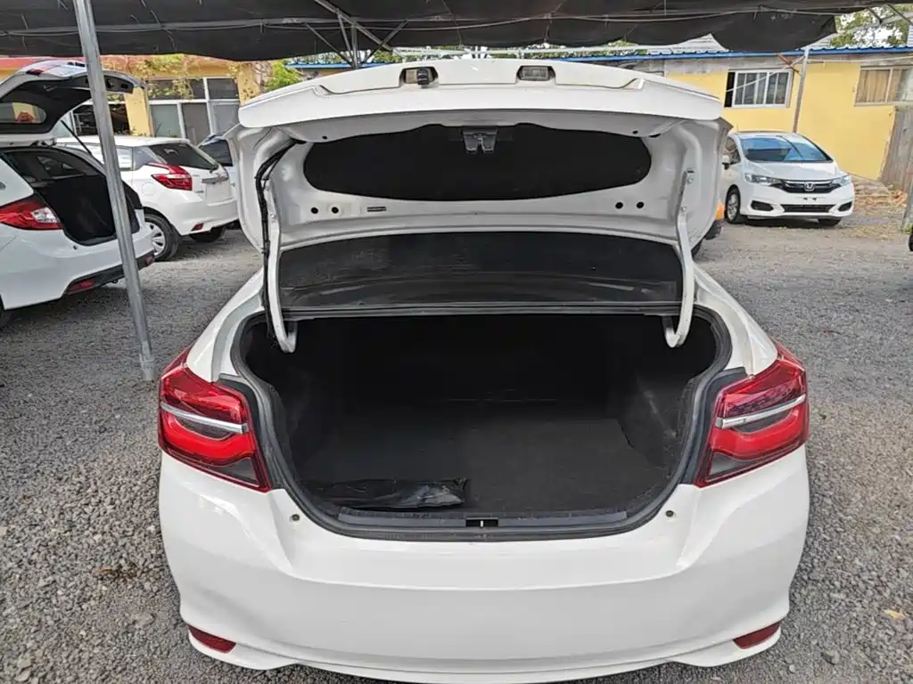 Toyota Vios — миниатюра 19