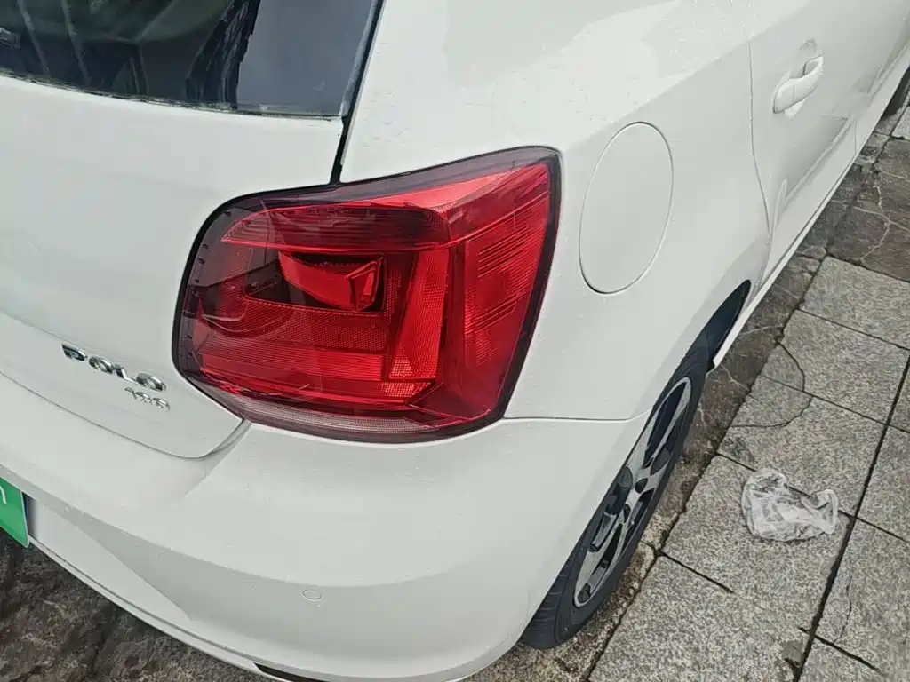Volkswagen Polo — миниатюра 8