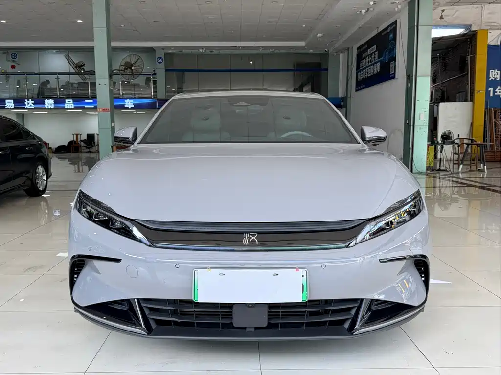 BYD Han — миниатюра 2