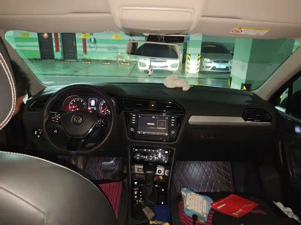 Volkswagen Tiguan L — миниатюра 13