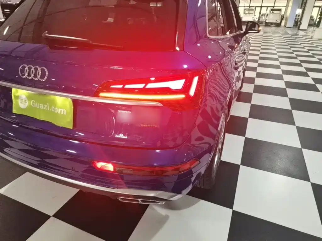 Audi Q5L — миниатюра 8