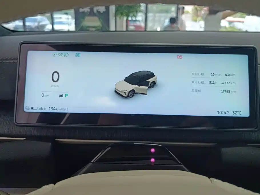 NIO ES6 — миниатюра 14