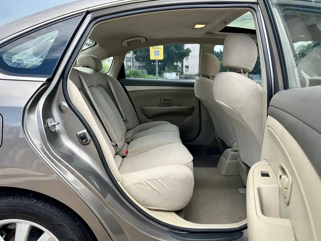 Nissan Sylphy — миниатюра 17