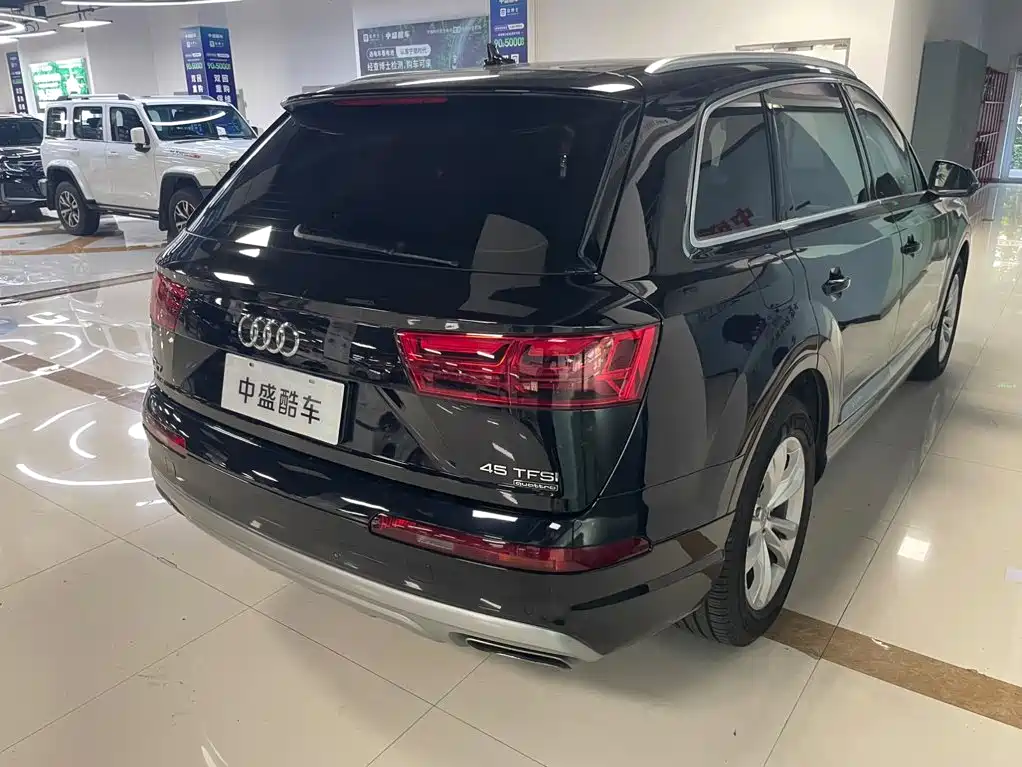 Audi Q7 — миниатюра 3