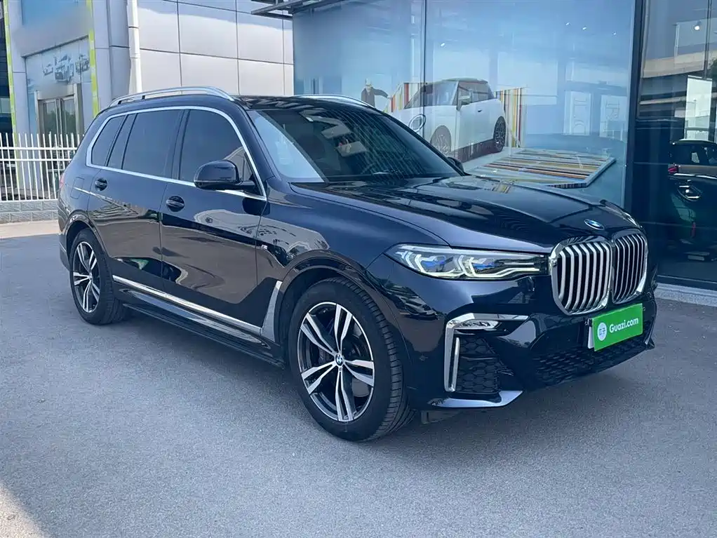 BMW X7 2022 xDrive40i Premium M Sport