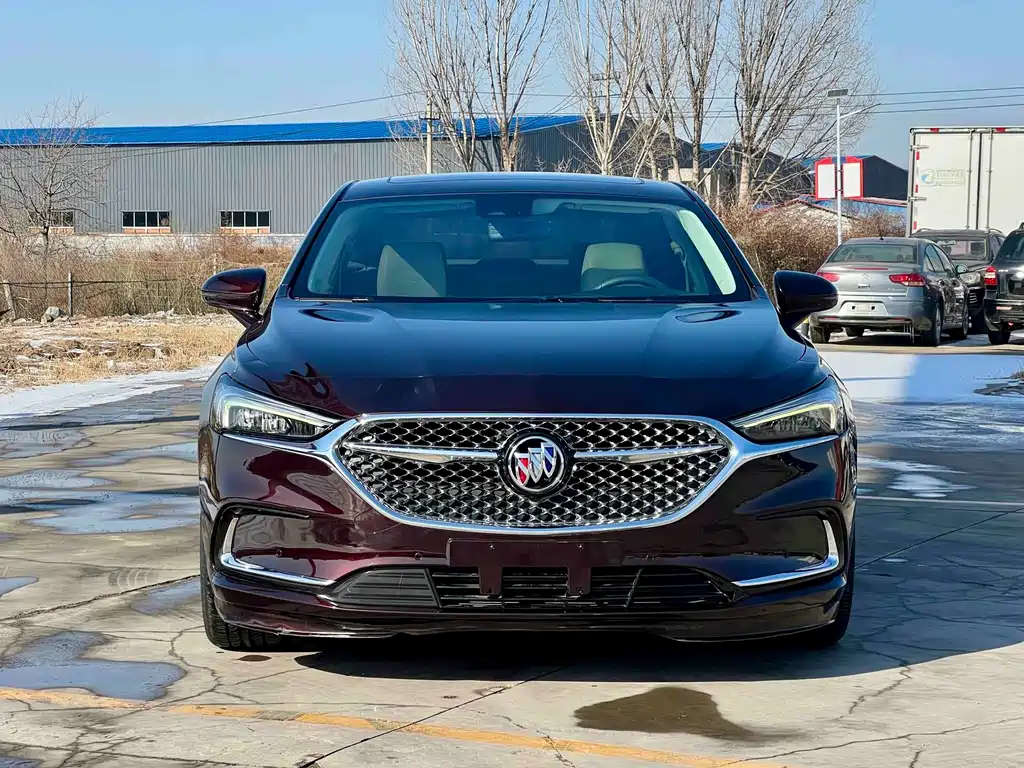 BUICK LACROSSE
