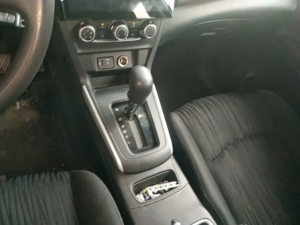 Nissan Sylphy — миниатюра 14