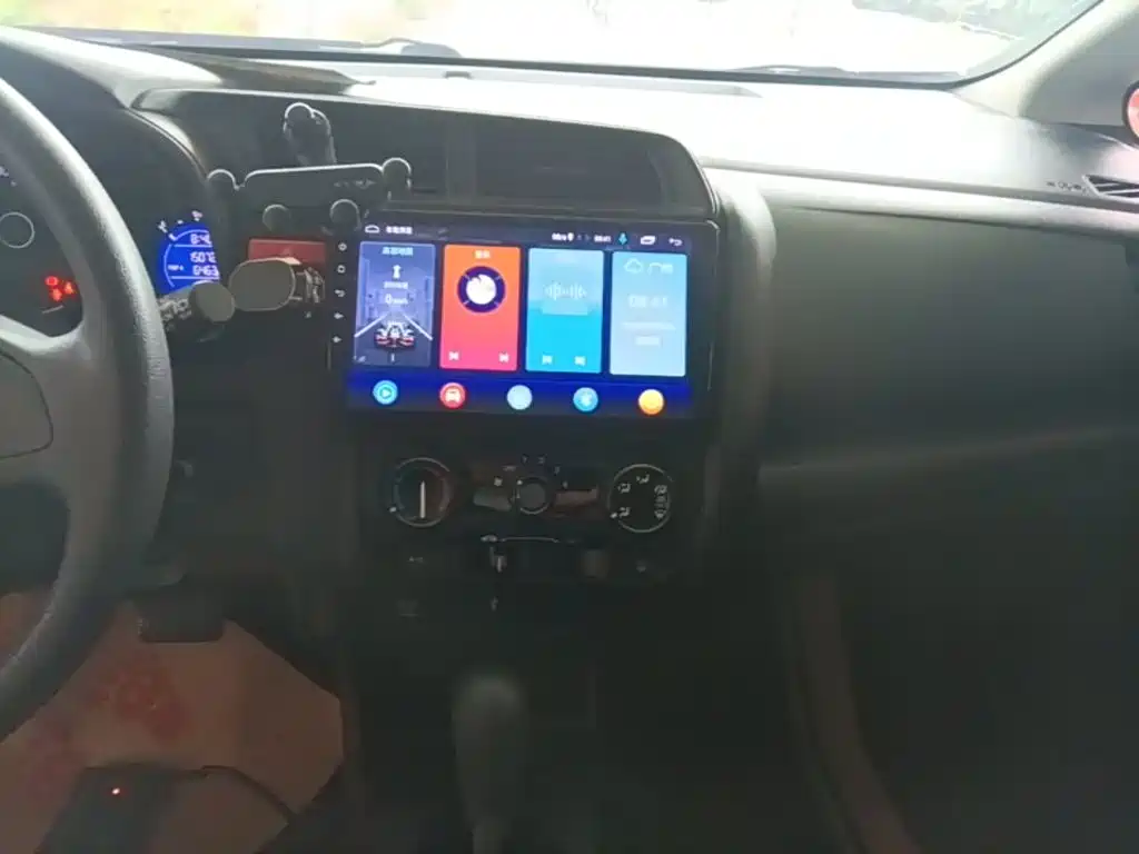 Honda Fit — миниатюра 13