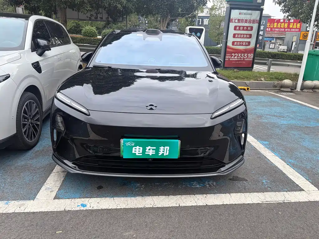 NIO ET5 — миниатюра 2