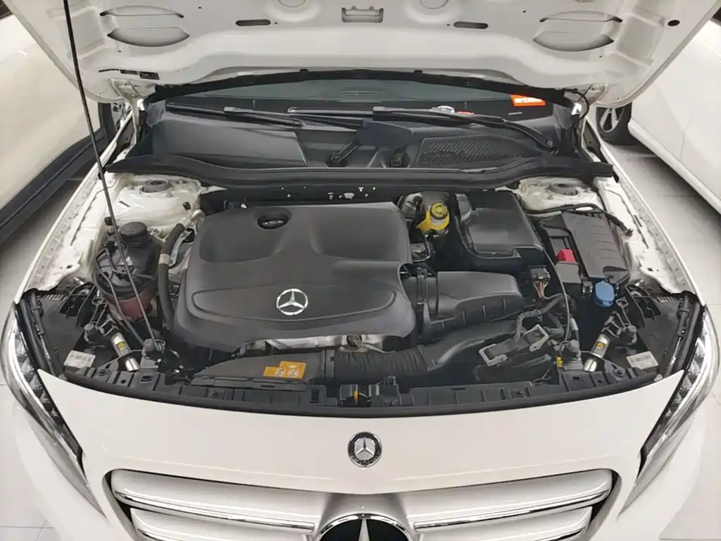 Mercedes-Benz GLA — миниатюра 20