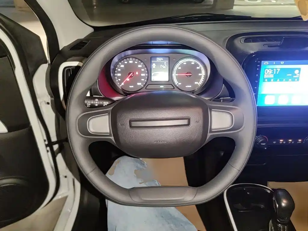 Roewe Clever — миниатюра 11
