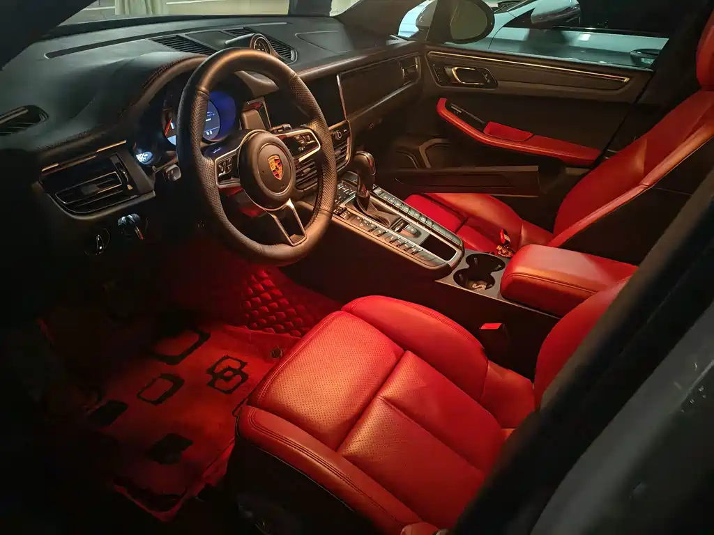 Porsche Macan — миниатюра 5