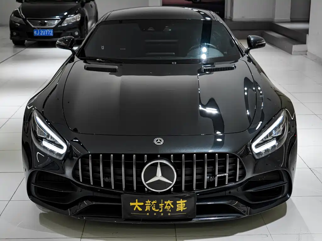 MERCEDES-BENZ AMG GT