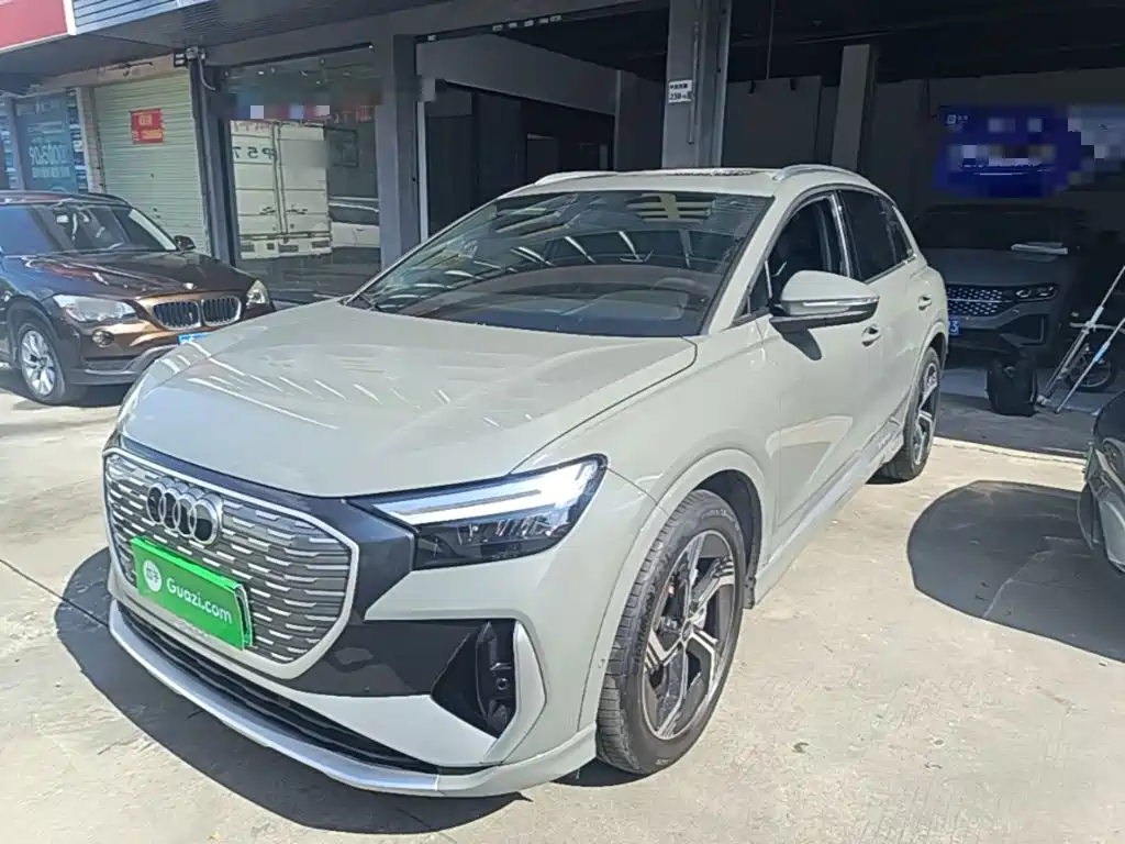 奥迪Q4 e-tron 2022款 40 e-tron 创境版 2023