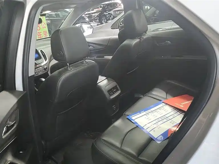 Chevrolet Equinox 2019 535T AT VI