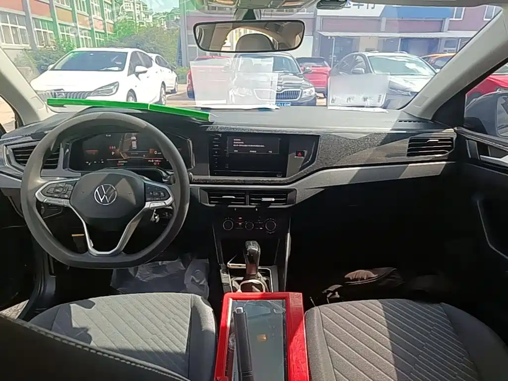 Volkswagen Lavida — миниатюра 10
