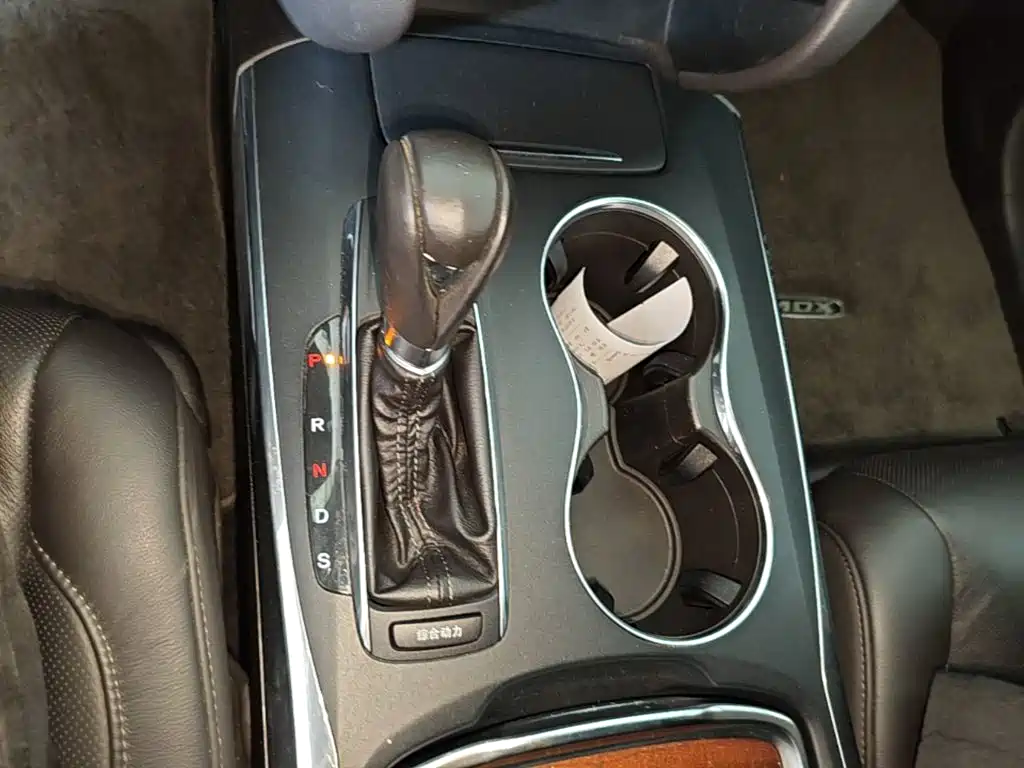 Acura MDX — миниатюра 14