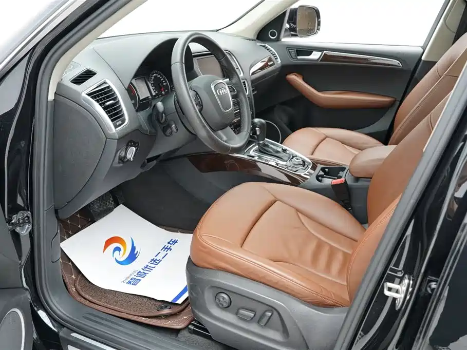 Audi Q5 2010 3.2FSI