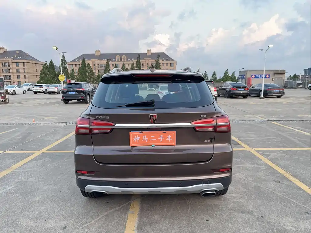 Roewe RX5 — миниатюра 5