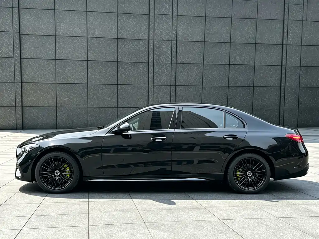 Mercedes-Benz C-Class — миниатюра 5