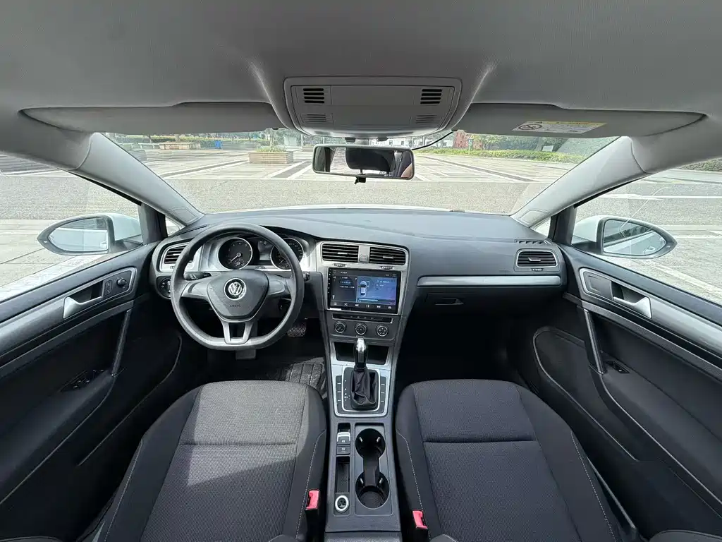 Volkswagen Golf — миниатюра 5