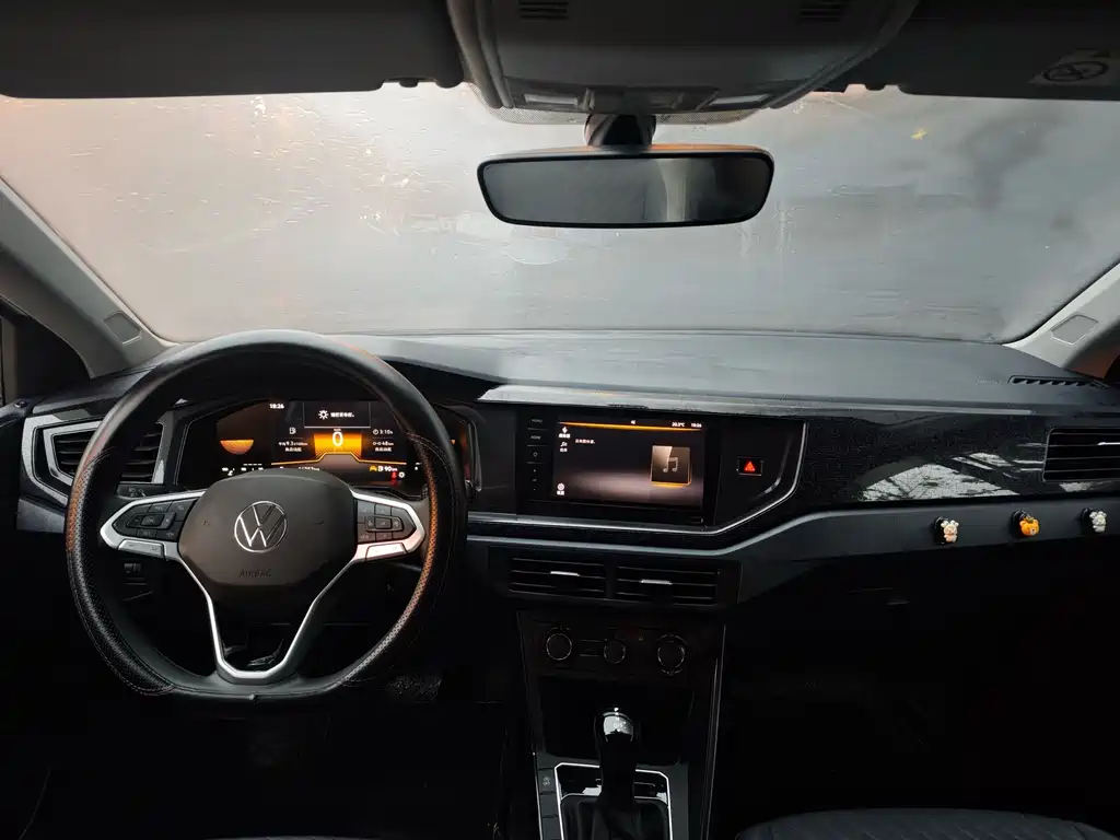 Volkswagen Lavida — миниатюра 7