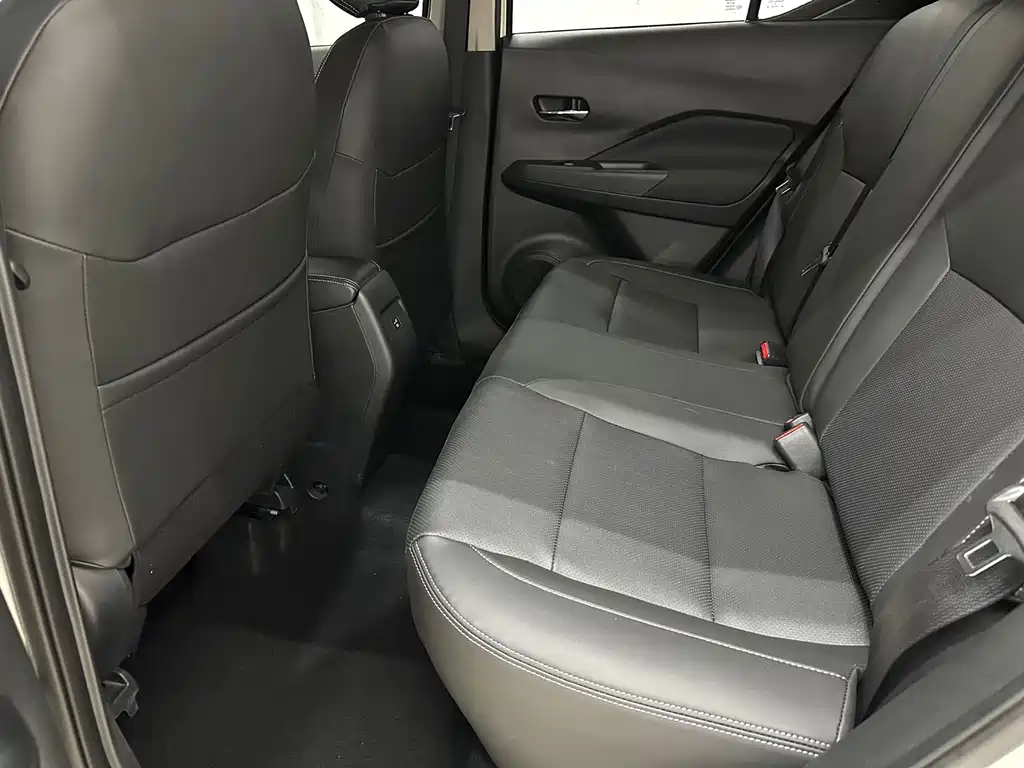 Nissan Kicks — миниатюра 8