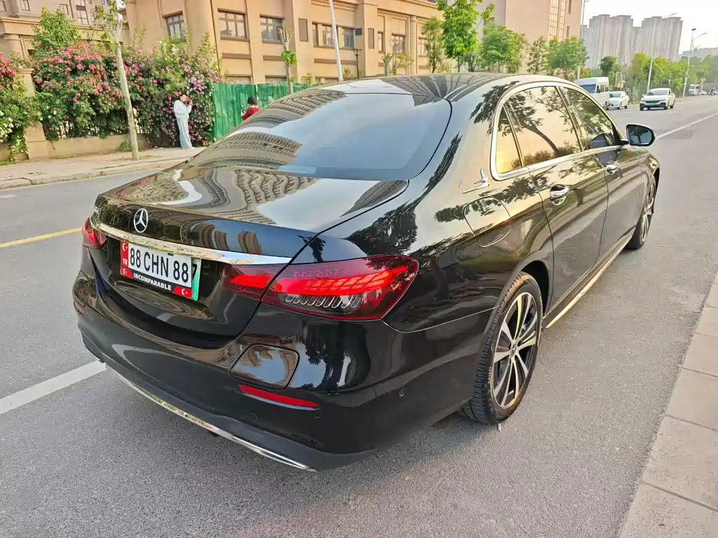 Mercedes-Benz E-Class E 2023 E 350 e L Sport