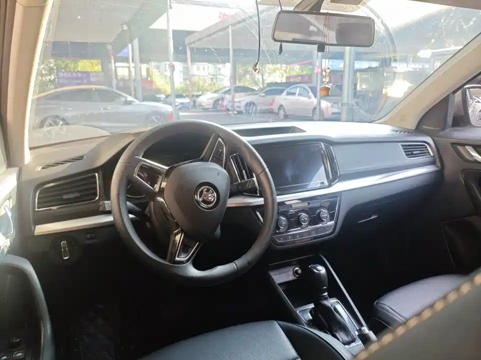 Skoda Kamiq — миниатюра 6