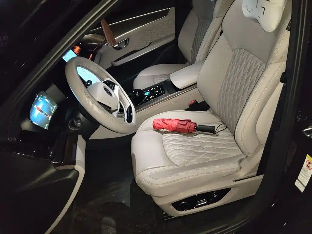 BYD Han — миниатюра 16