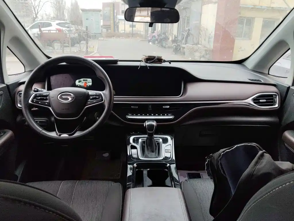 GAC Motor Trumpchi M6 — миниатюра 10