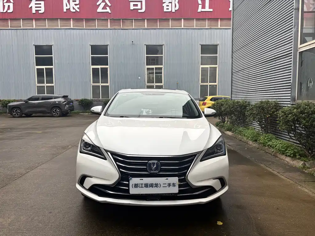 Changan Eado — миниатюра 2