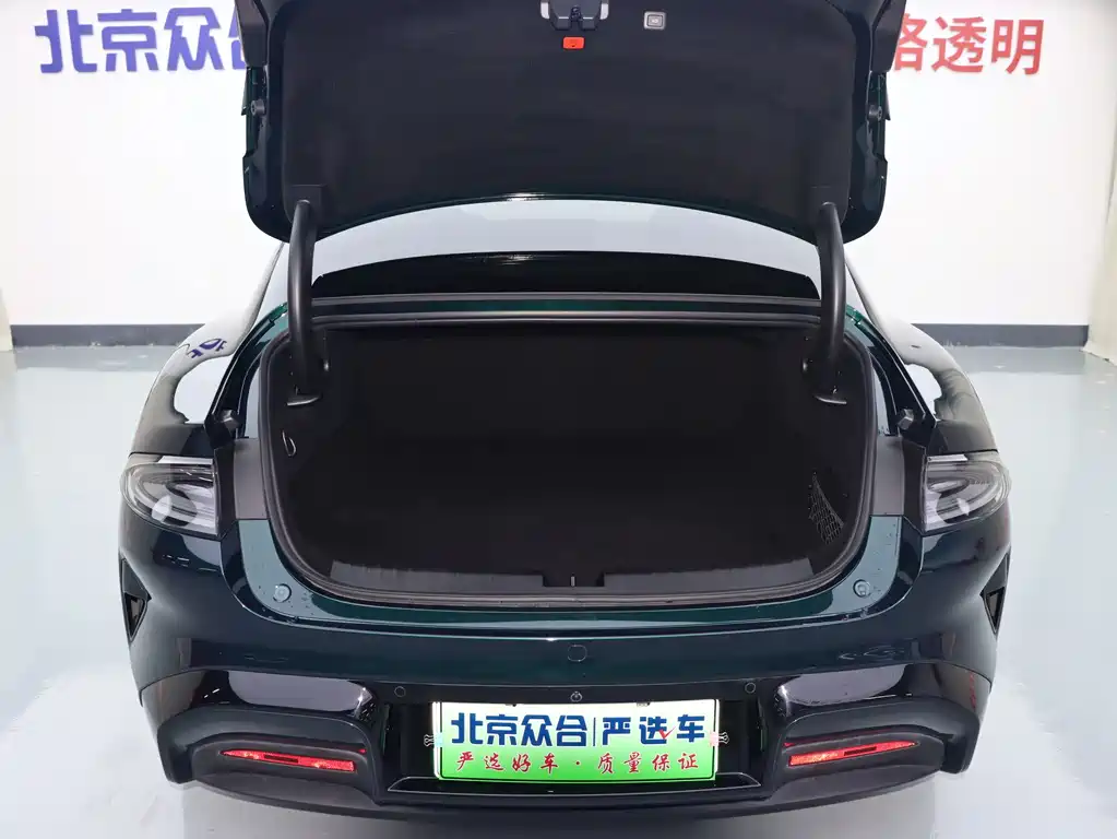 Xiaomi SU7 — миниатюра 19