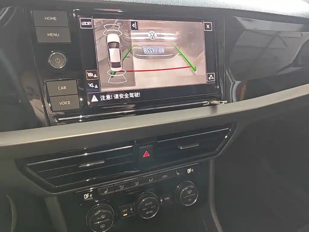 Volkswagen Lavida — миниатюра 13
