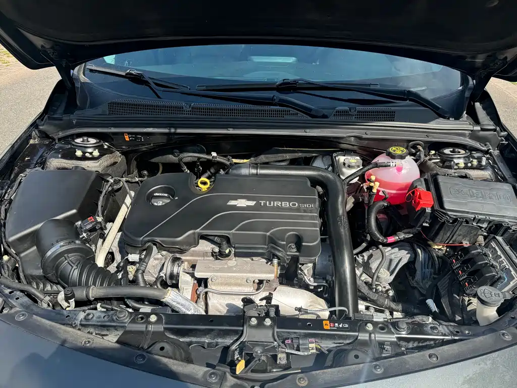 Chevrolet Malibu XL — миниатюра 13