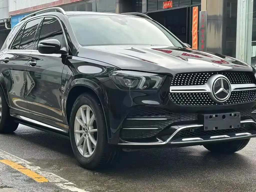 Mercedes-Benz GLE (Import) — миниатюра 3