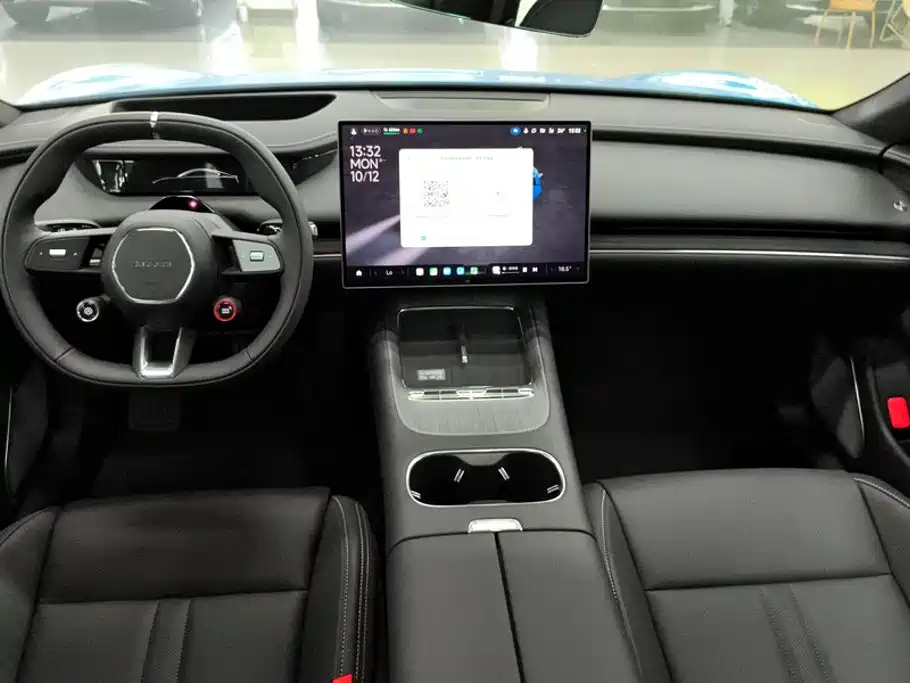 Xiaomi SU7 — миниатюра 12