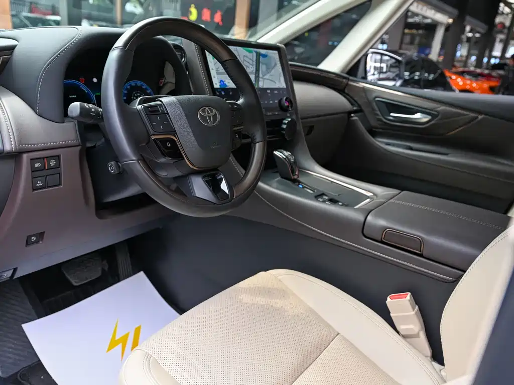 Toyota Alphard 2023 2.5L Premium
