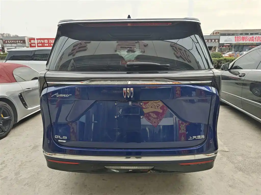 BUICK GL8 NEW ENERGY