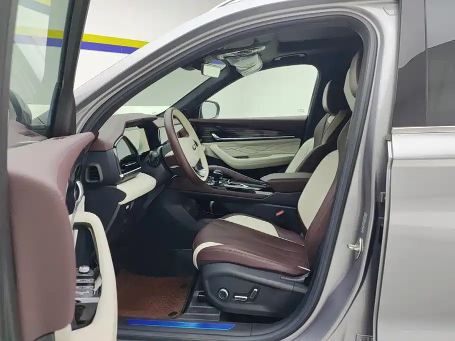 Geely Xingyue L — миниатюра 9