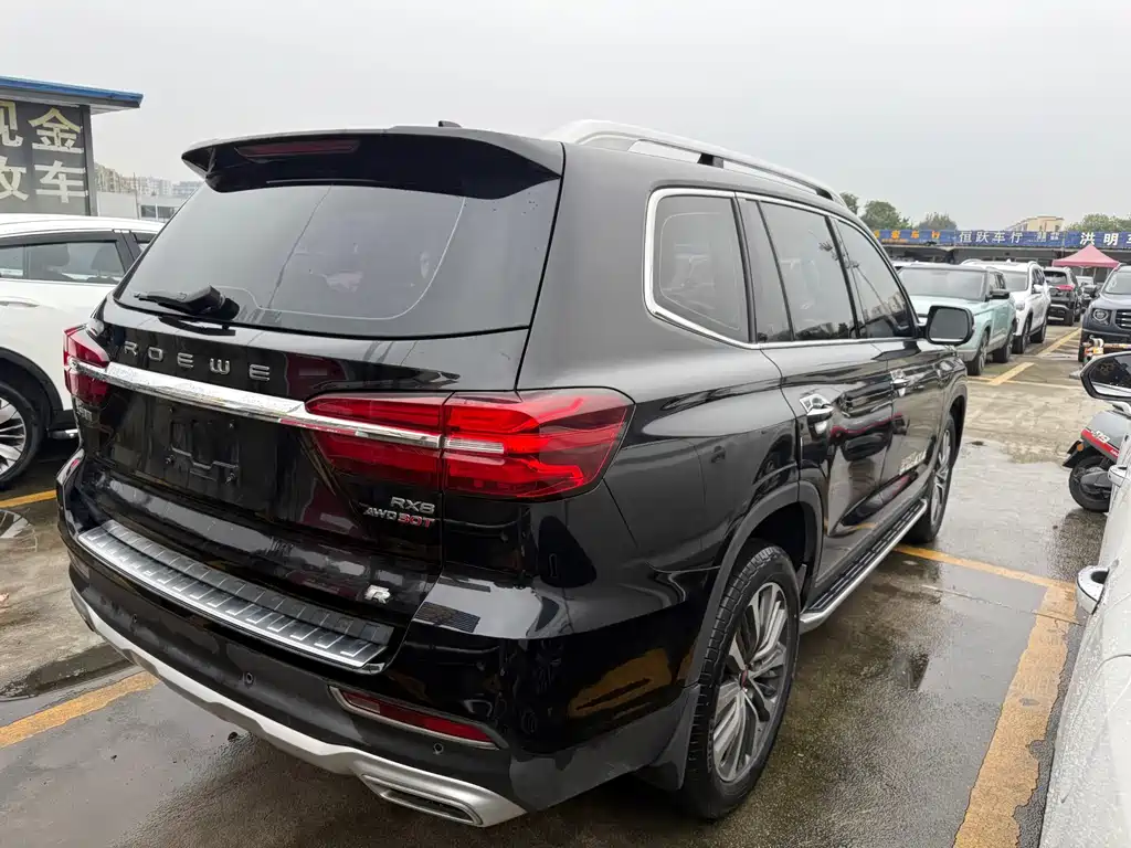 Roewe RX8 — миниатюра 14