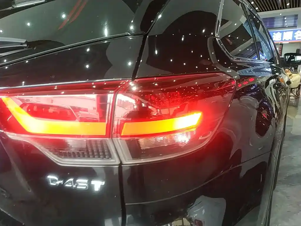 Toyota Highlander 2021 2.0T 7 мест