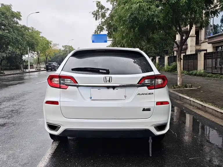 Honda Avancier — миниатюра 12