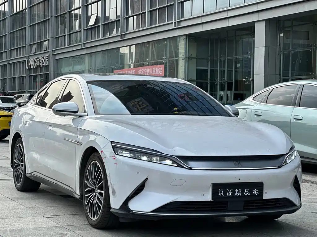 BYD Han — миниатюра 3