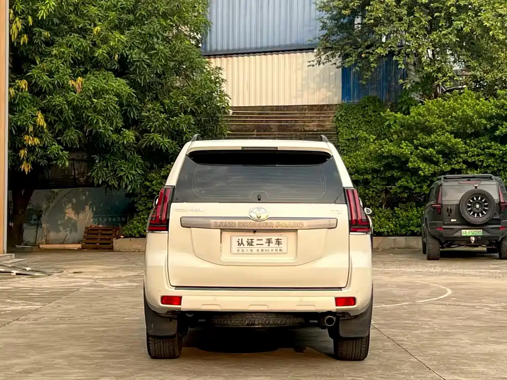 Toyota Prado — миниатюра 9