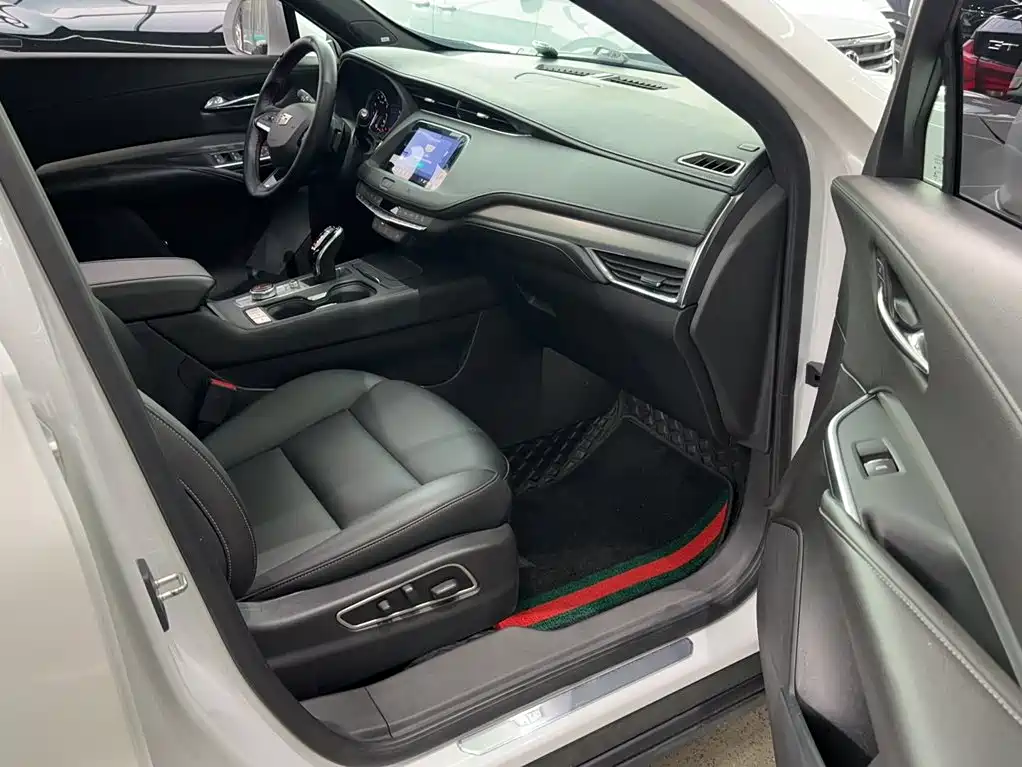 Cadillac XT4 — миниатюра 18
