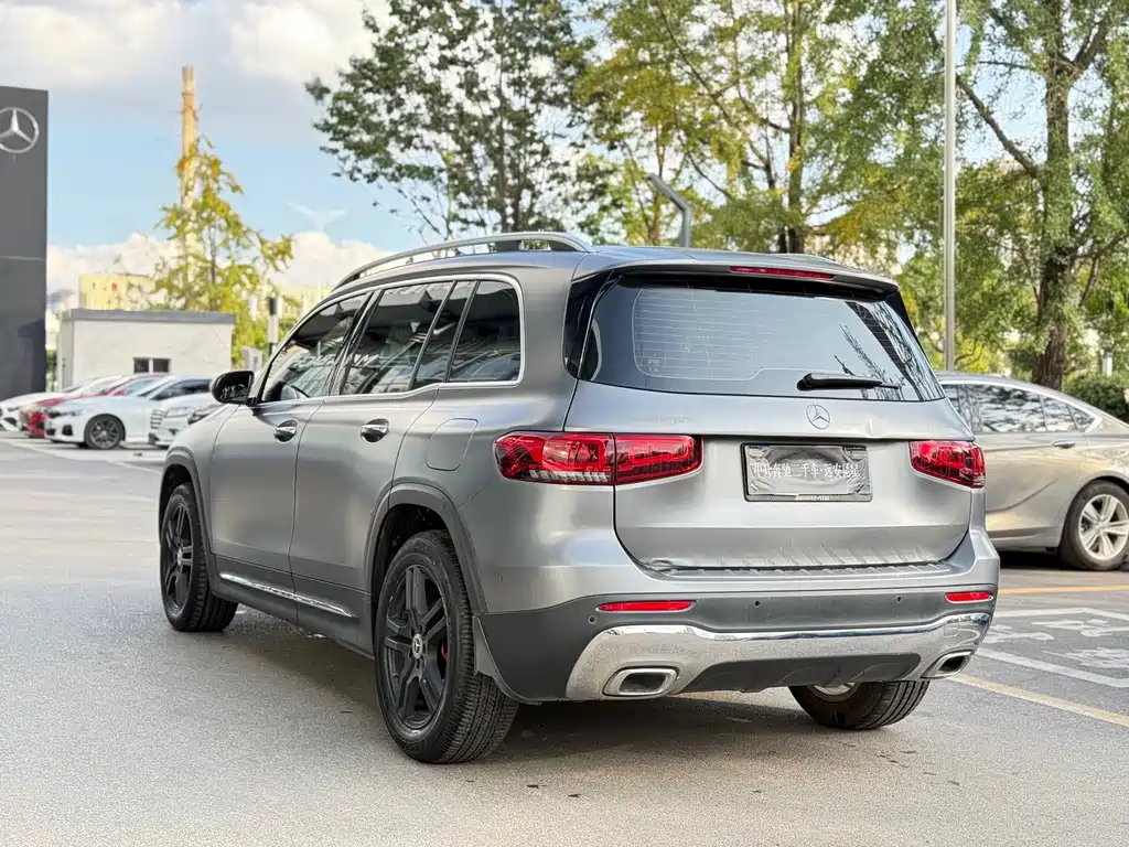 Mercedes-Benz GLB — миниатюра 7