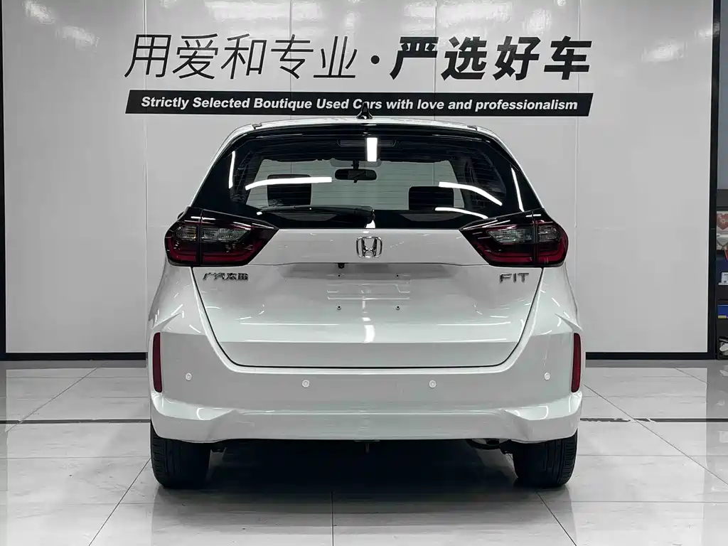 Honda Fit — миниатюра 5