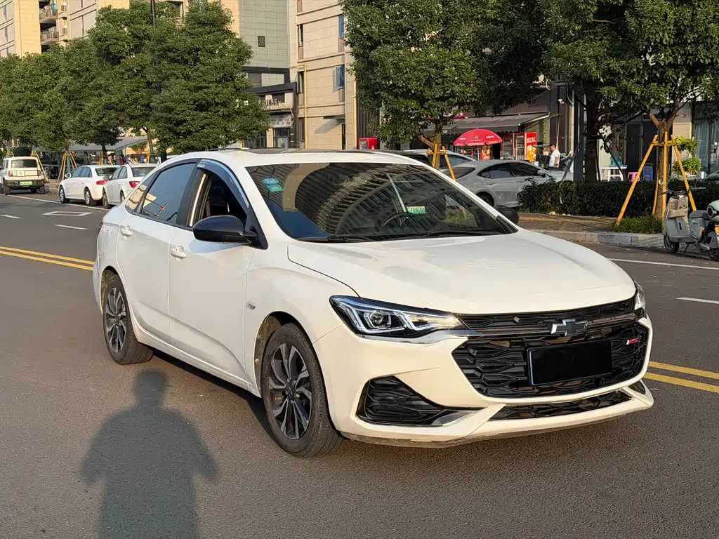 Chevrolet Monza — миниатюра 3